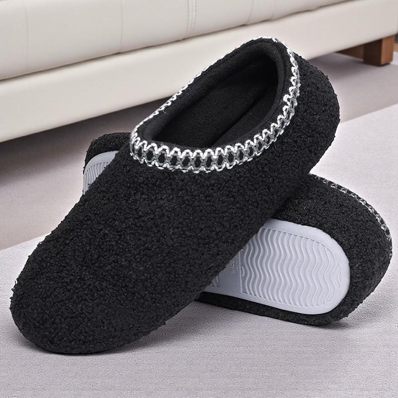 Women’s Soft Plush Foam-Lined Slippers - Lightweight, breathable and easy to slip on