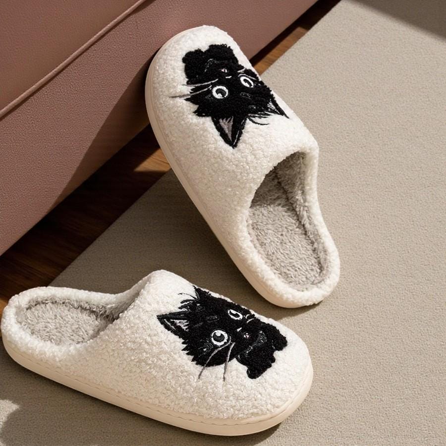 Women's Comfy Black Cat Plush Home Slippers - Warm & Cozy